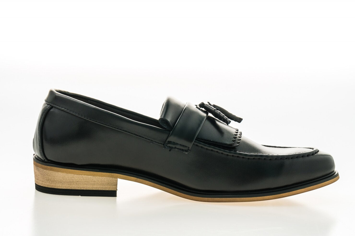OFFICIAL SHOE